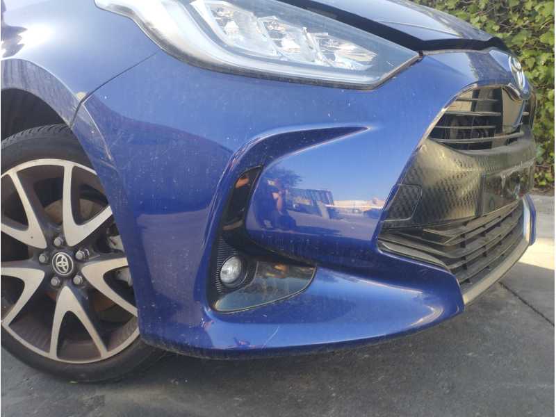 Recambio de paragolpes delantero para toyota yaris 1.5 16v cat referencia OEM IAM 521190U946  