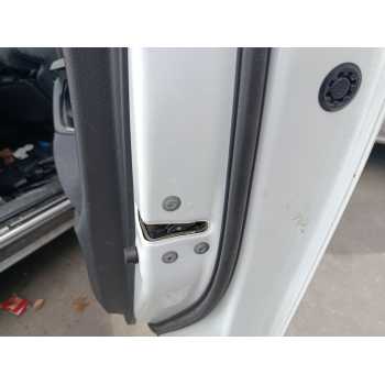 CERRADURA PUERTA DELANTERA DERECHA 69030K0040 