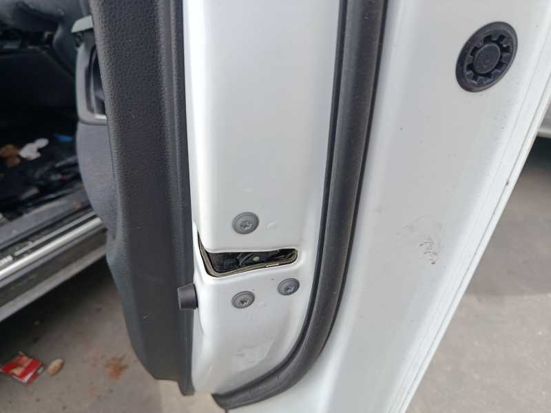 Recambio de cerradura puerta delantera derecha para toyota yaris cross (mxp_) 1.5 (mxpb10) referencia OEM IAM 69030K0040  