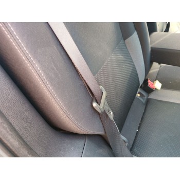 CINTURON SEGURIDAD TRASERO CENTRAL 888544EA0A 