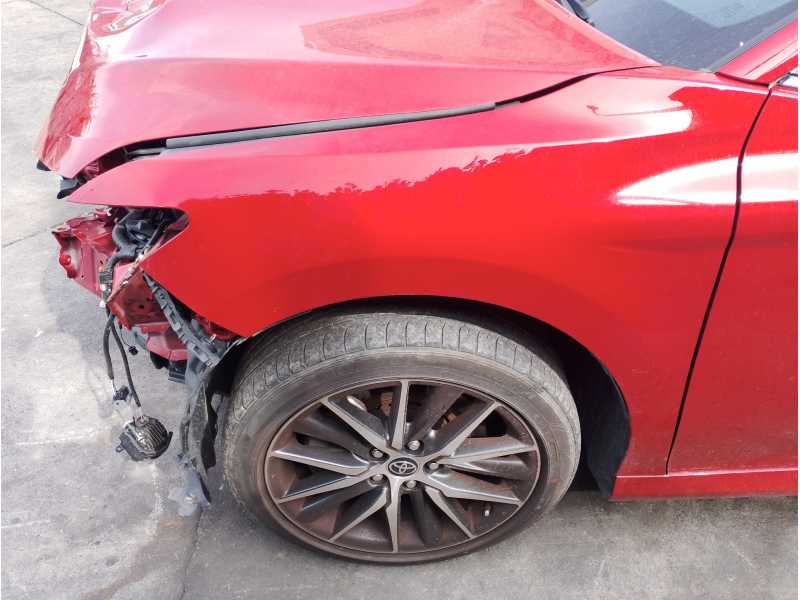 Recambio de aleta delantera izquierda para toyota camry (v4) 2.4 16v cat referencia OEM IAM   