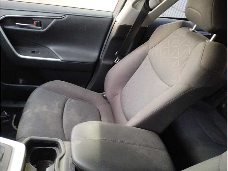 Recambio de asiento delantero derecho para toyota rav4 referencia OEM IAM   