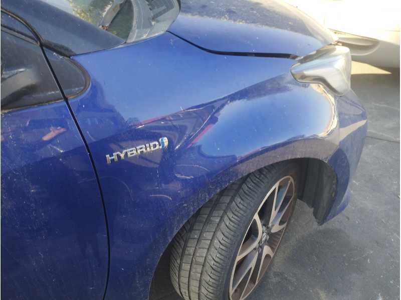 Recambio de aleta delantera derecha para toyota yaris 1.5 16v cat referencia OEM IAM 53811K0070  