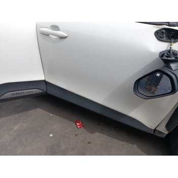 MOLDURA INFERIOR PUERTA DELANTERA DERECHA 75073K2010 