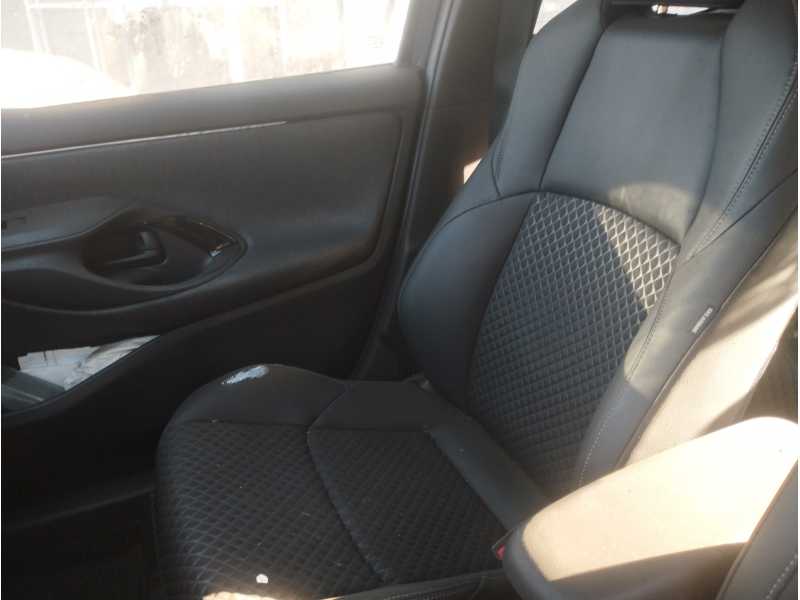 Recambio de asiento delantero derecho para toyota yaris 1.5 16v cat referencia OEM IAM   