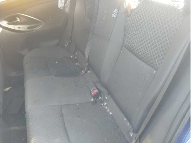 Recambio de asientos traseros para toyota yaris 1.5 16v cat referencia OEM IAM   