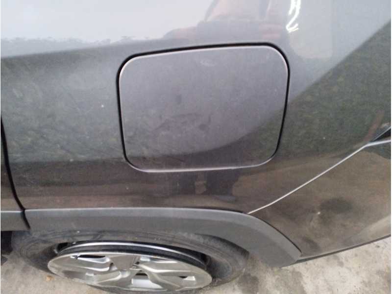 Recambio de tapa exterior combustible para toyota rav4 referencia OEM IAM   