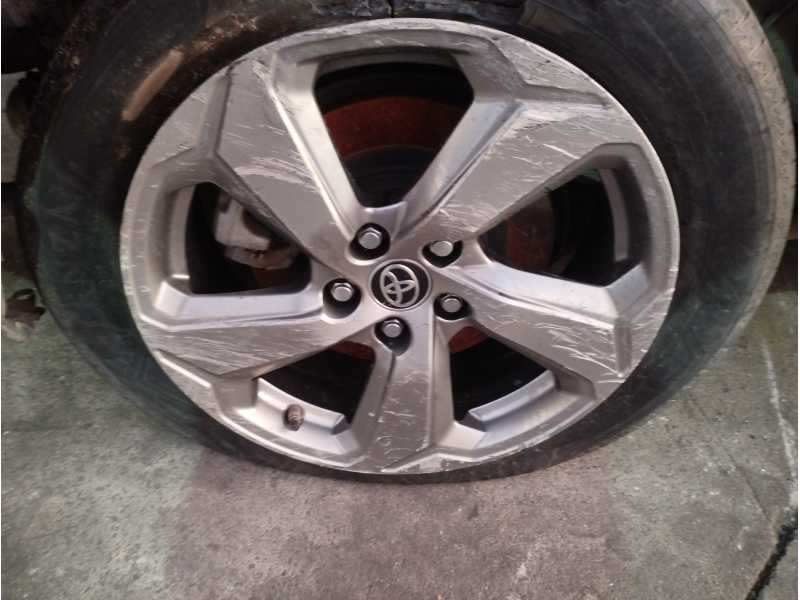Recambio de llanta para toyota rav4 referencia OEM IAM   