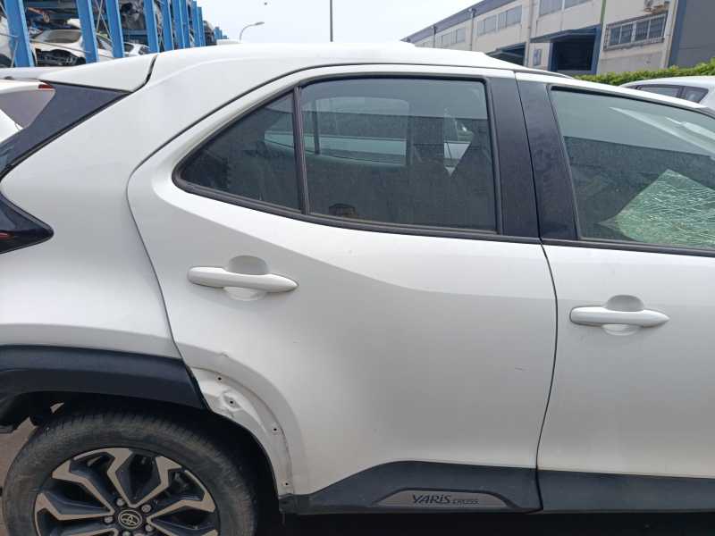 Recambio de puerta trasera derecha para toyota yaris cross (mxp_) 1.5 (mxpb10) referencia OEM IAM 67003K2010  