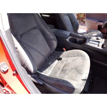 ASIENTO DELANTERO DERECHO 