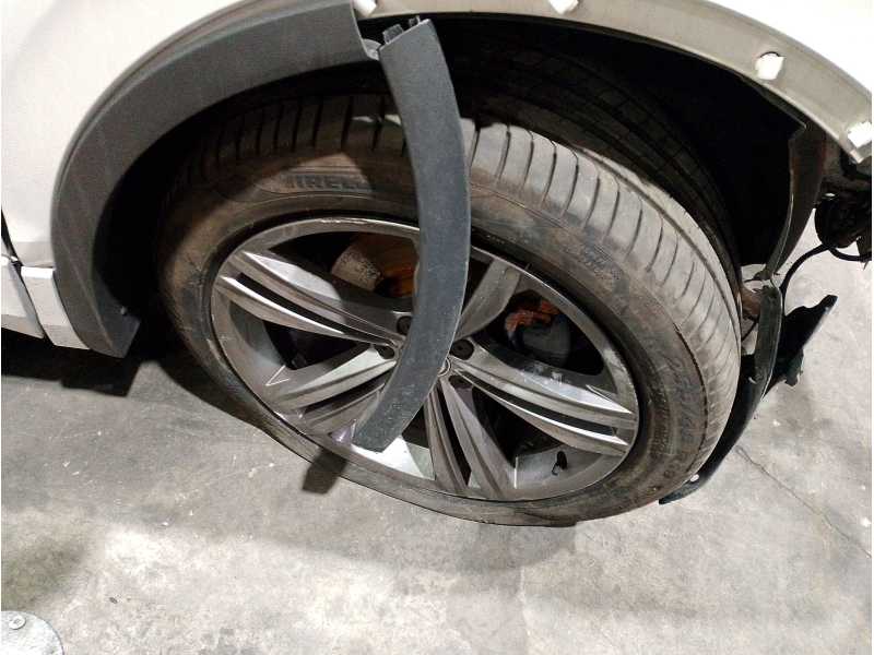 Recambio de amortiguador delantero derecho para volkswagen tiguan (ad1, ax1) 2.0 tdi referencia OEM IAM 5QF413031BP  