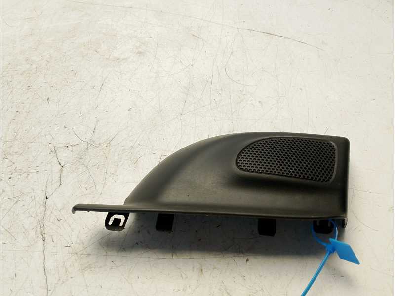 Recambio de moldura para toyota proace city furgoneta/monovolumen (bpz_) 1.5 d-4d 100 (bpzmd) referencia OEM IAM 9816792777  
