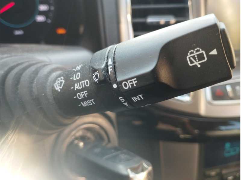 Recambio de mando limpia para chevrolet captiva 2.2 vcdi lt 2wd referencia OEM IAM   