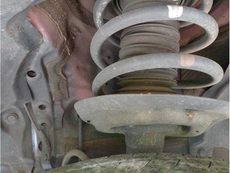 Recambio de amortiguador delantero izquierdo para toyota camry (v4) 2.4 16v cat referencia OEM IAM   
