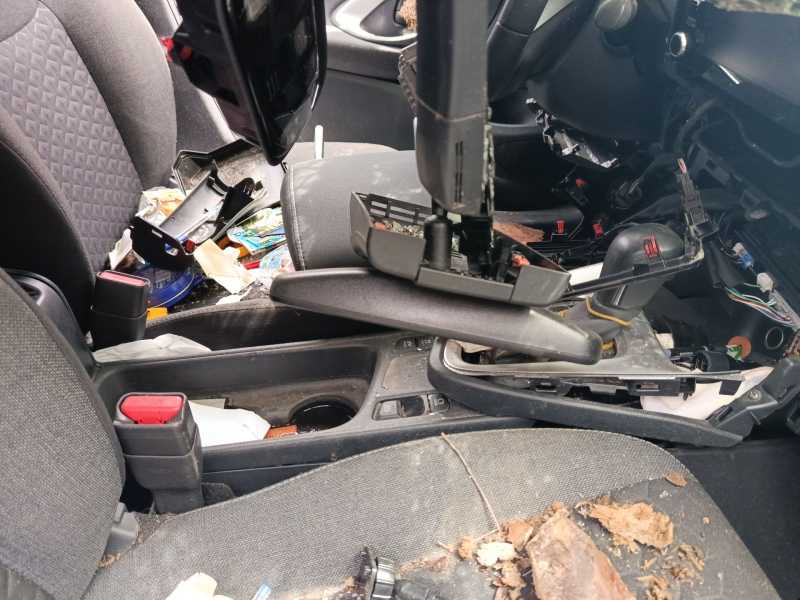 Recambio de consola central para toyota yaris cross (mxp_) 1.5 (mxpb10) referencia OEM IAM 58910K0031C0  