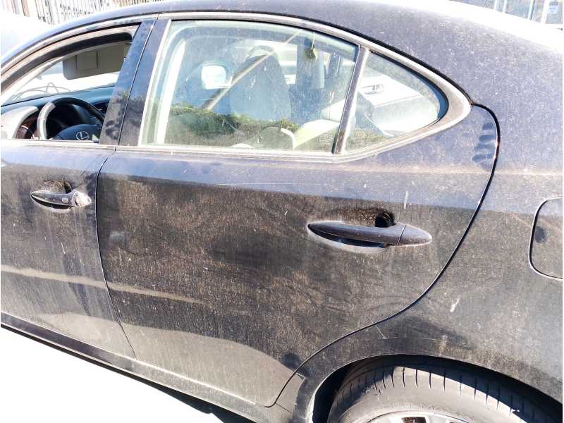 Recambio de puerta trasera izquierda para lexus is200 (ds2/is2) 2.2 d-cat referencia OEM IAM   