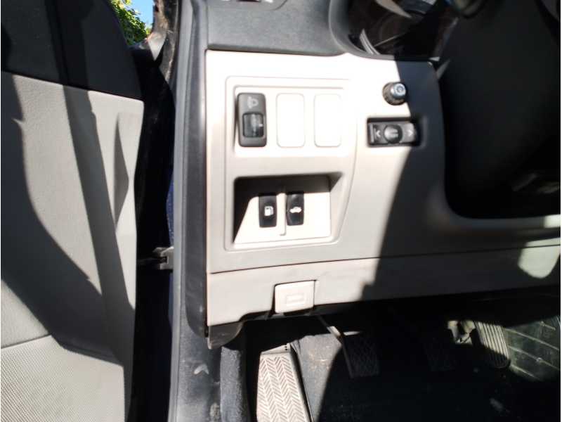 Recambio de mando luces para lexus is200 (ds2/is2) 2.2 d-cat referencia OEM IAM   