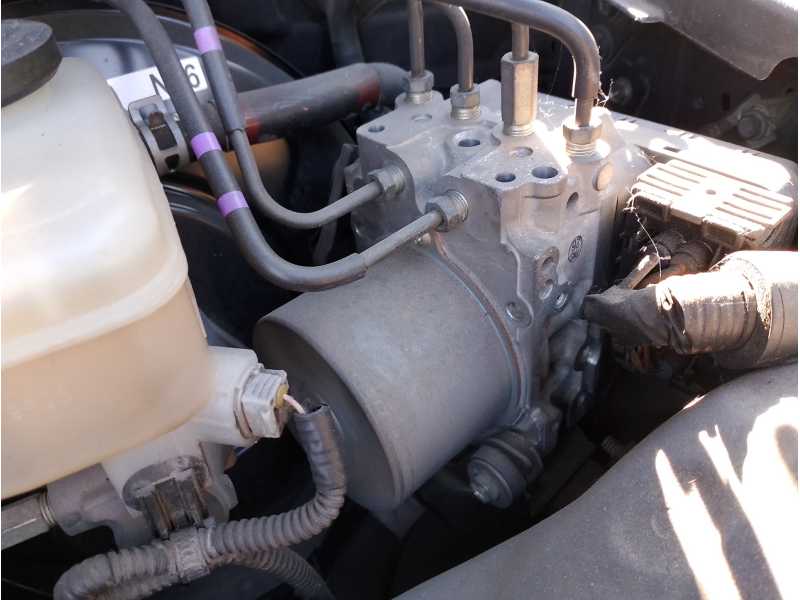 Recambio de abs para lexus is200 (ds2/is2) 2.2 d-cat referencia OEM IAM   