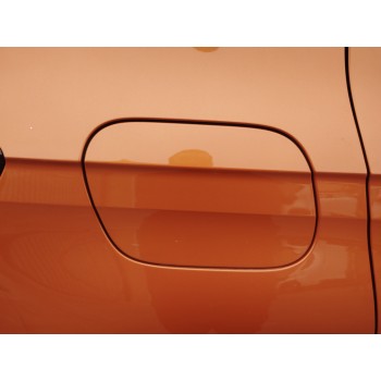 TAPA EXTERIOR COMBUSTIBLE 