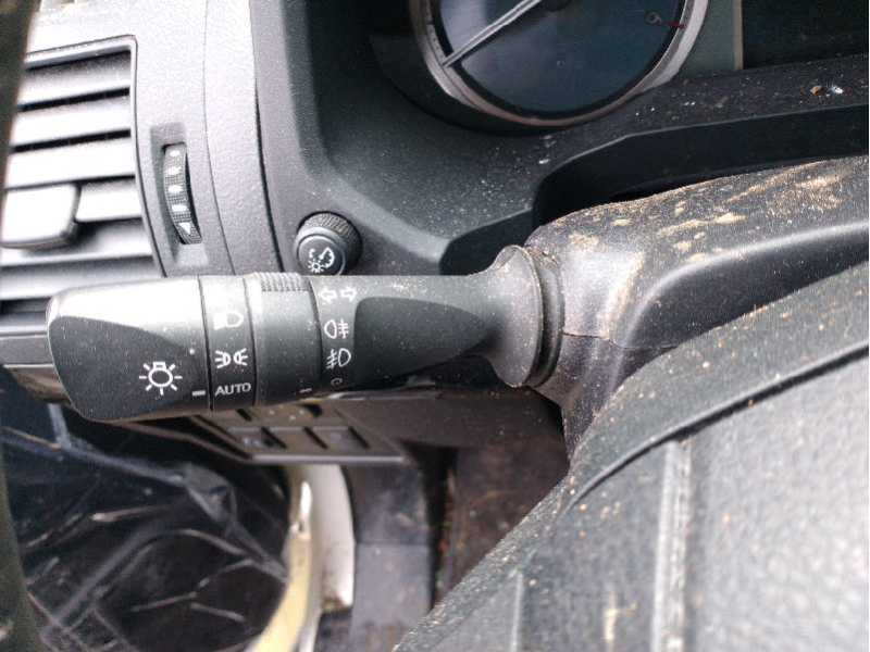 Recambio de mando intermitentes para toyota land cruiser (j15) referencia OEM IAM   