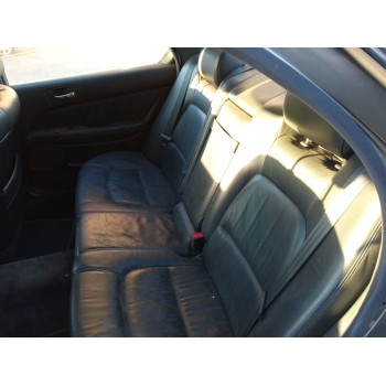 ASIENTO TRASERO MEDIO 