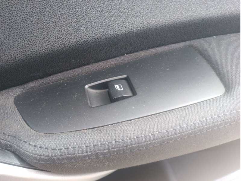 Recambio de mando elevalunas delantero derecho para bmw 1 (e87) 118 d referencia OEM IAM 61316970242  