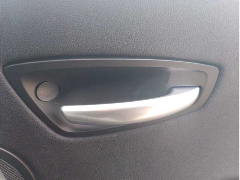 Recambio de maneta interior delantera derecha para bmw 1 (e87) 118 d referencia OEM IAM 51417145076  