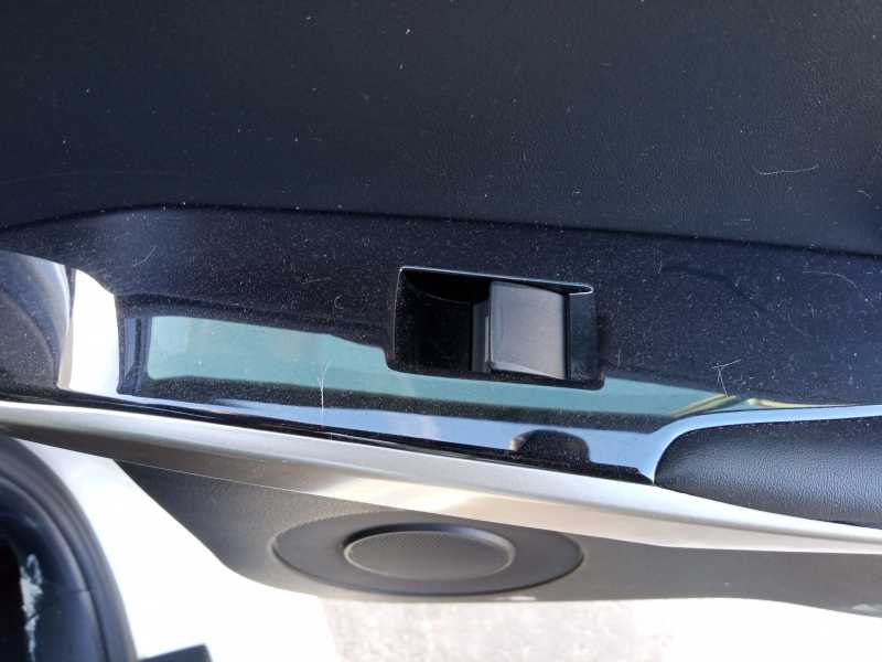Recambio de mando elevalunas trasero derecho para lexus is 2.5 16v cat (híbrido) referencia OEM IAM   