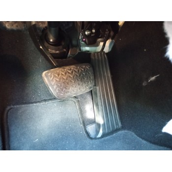 PEDAL ACELERADOR 