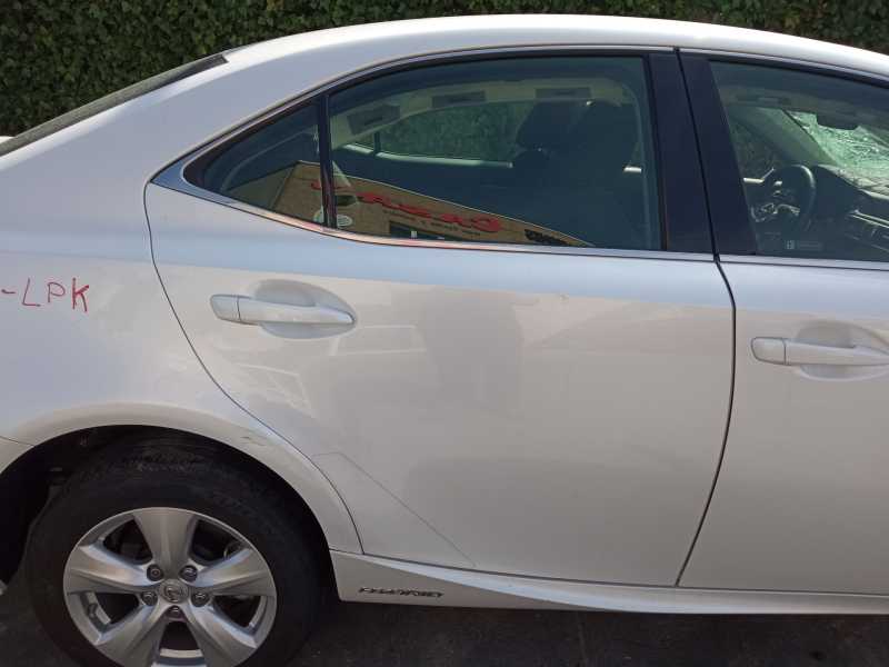 Recambio de puerta trasera derecha para lexus is 2.5 16v cat (híbrido) referencia OEM IAM   