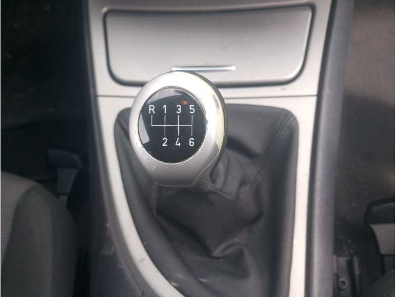 Recambio de palanca cambio para bmw 1 (e87) 118 d referencia OEM IAM 25117542200  