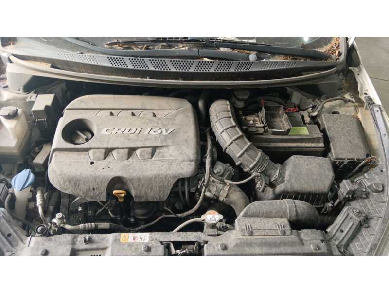 Recambio de abs para kia cee´d (jd) 1.4 crdi 90 referencia OEM IAM 58920A2210  