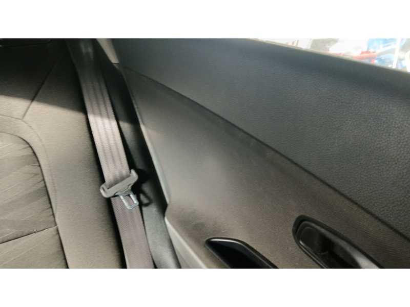 Recambio de cinturon seguridad trasero izquierdo para kia cee´d (jd) 1.4 crdi 90 referencia OEM IAM 89810A6000WK  