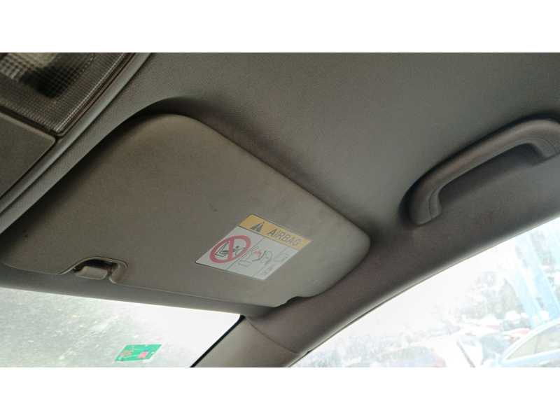 Recambio de parasol derecho para kia cee´d (jd) 1.4 crdi 90 referencia OEM IAM 85220A2000ED  