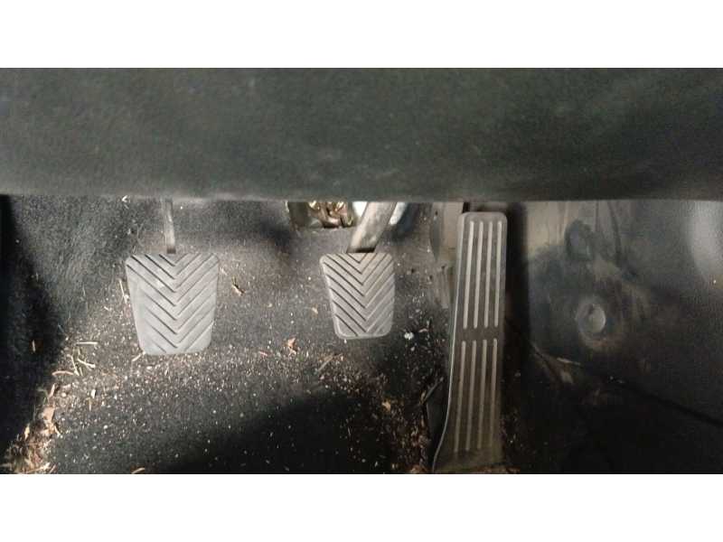 Recambio de pedal freno para kia cee´d (jd) 1.4 crdi 90 referencia OEM IAM 328003X100  