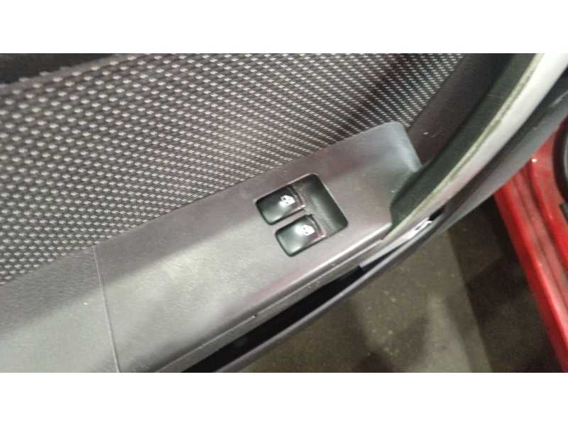 Recambio de mando elevalunas delantero izquierdo para chevrolet aveo / kalos hatchback (t250, t255) 1.2 referencia OEM IAM 96652