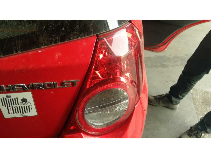 Recambio de piloto trasero derecho para chevrolet aveo / kalos hatchback (t250, t255) 1.2 referencia OEM IAM 95952067  