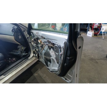 ELEVALUNAS DELANTERO DERECHO 8571053050 
