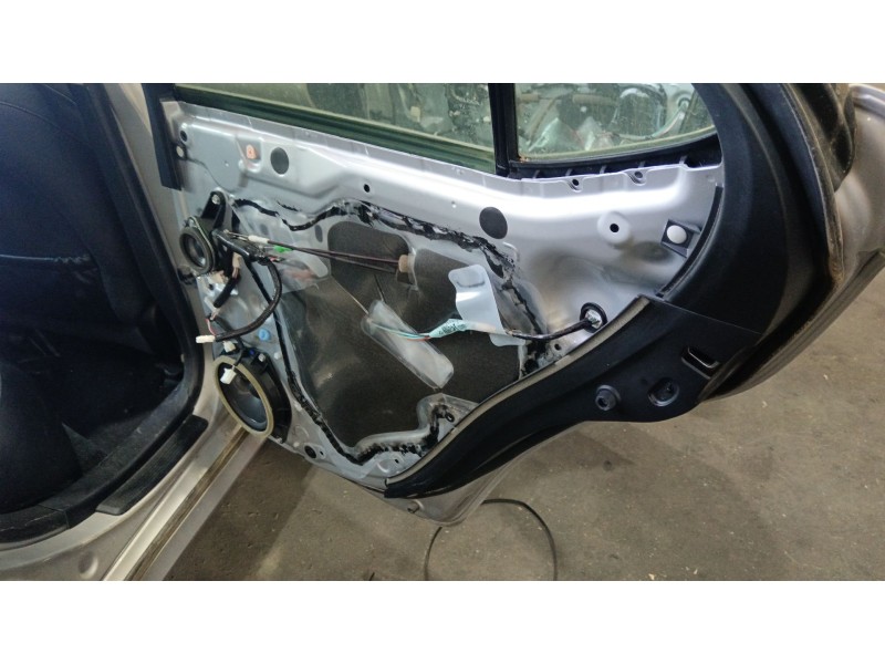 Recambio de elevalunas trasero derecho para lexus is200 (ds2/is2) 2.2 d-4d cat referencia OEM IAM   
