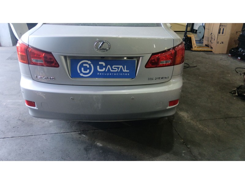 Recambio de paragolpes trasero para lexus is200 (ds2/is2) 2.2 d-4d cat referencia OEM IAM   