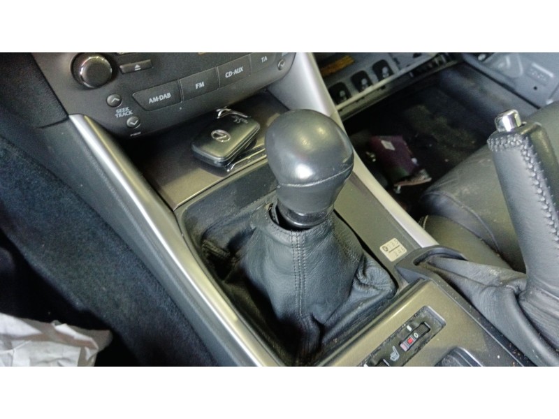 Recambio de palanca cambio para lexus is200 (ds2/is2) 2.2 d-4d cat referencia OEM IAM   
