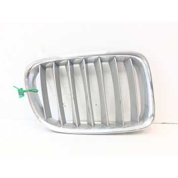 REJILLA DELANTERA 51112993308 10627110