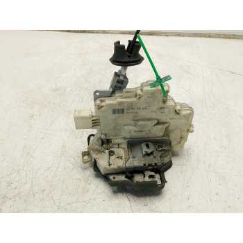 CERRADURA PUERTA TRASERA IZQUIERDA 4F0839015 