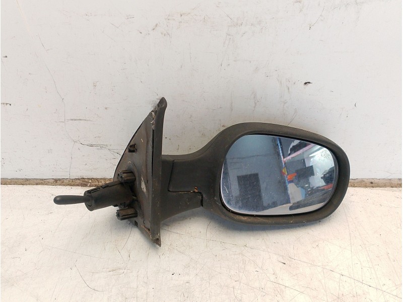 Recambio de retrovisor derecho para nissan micra iii (k12) 1.2 16v referencia OEM IAM 963011786R  