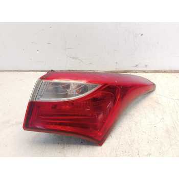 PILOTO TRASERO DERECHO 92402A6200 