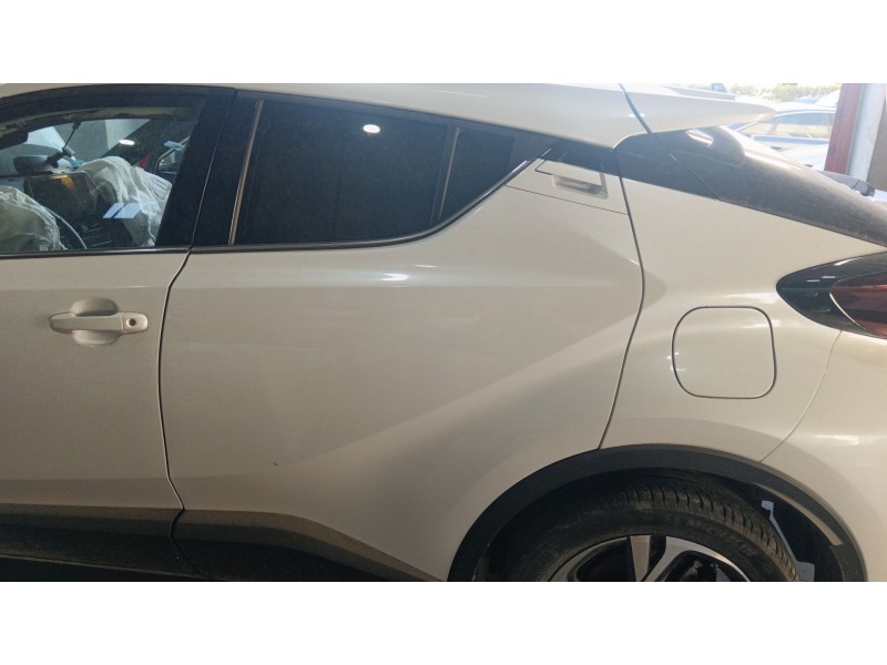 Recambio de puerta trasera izquierda para toyota c-hr (_x1_) 1.8 hybrid (zyx10_, zyx11_) referencia OEM IAM   