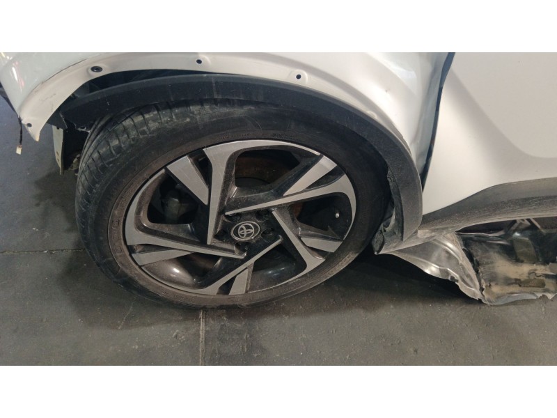 Recambio de mangueta delantera izquierda para toyota c-hr (_x1_) 1.8 hybrid (zyx10_, zyx11_) referencia OEM IAM   