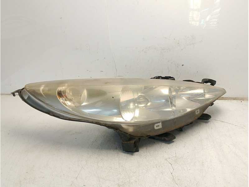 Recambio de faro derecho para peugeot 207 1.4 referencia OEM IAM 620695  