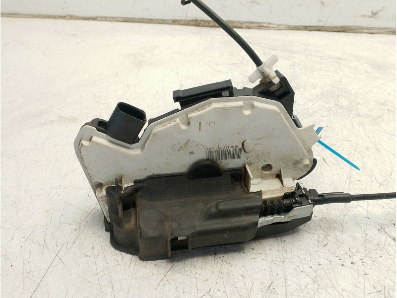 Recambio de cerradura puerta delantera derecha para skoda fabia ii (542) 1.2 12v referencia OEM IAM 5N1837016C  
