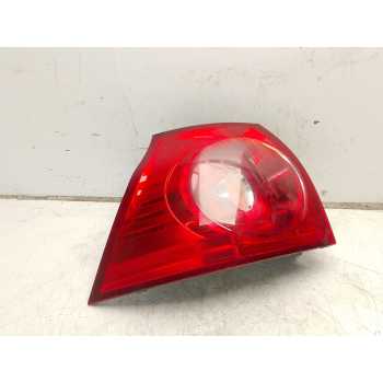PILOTO TRASERO IZQUIERDO 1K6945095AA 